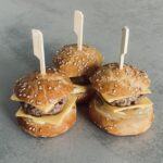 Plateau de 20 minis burgers classiques